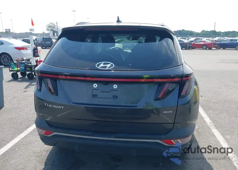 2022 Hyundai Tucson Sel z USA, uszkodzony, nr VIN 5NMJBCAE4NH032127